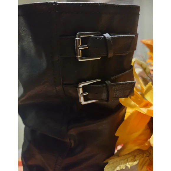 NWT! CLIFFS - By White Mountain Fayla - Picture 6 of 9